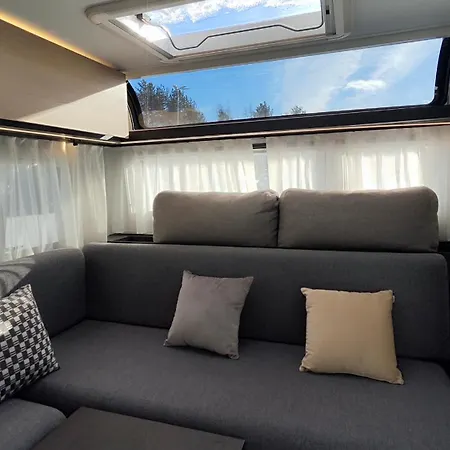Northern Lights Camper Camping *