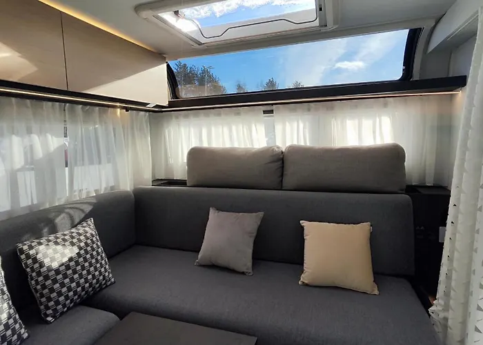 Northern Lights Camper Camping *