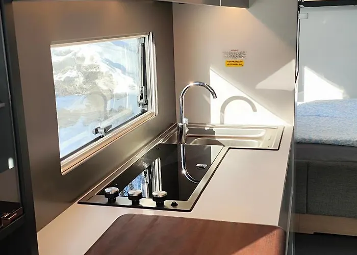 Camping Northern Lights Camper Rovaniemi