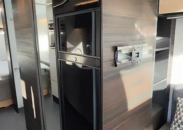 Northern Lights Camper * Rovaniemi